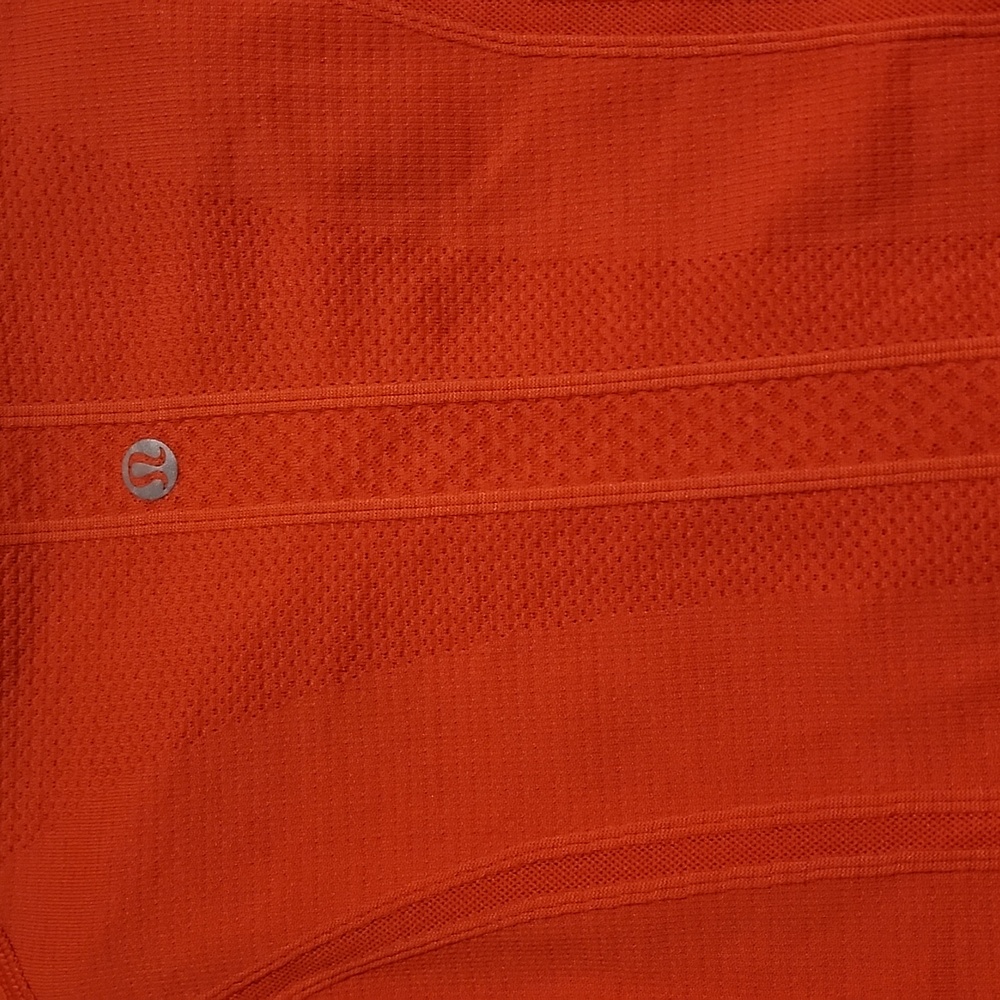 Lululemon Swiftly Tech Long Sleeve Crew - Picture 9 of 10